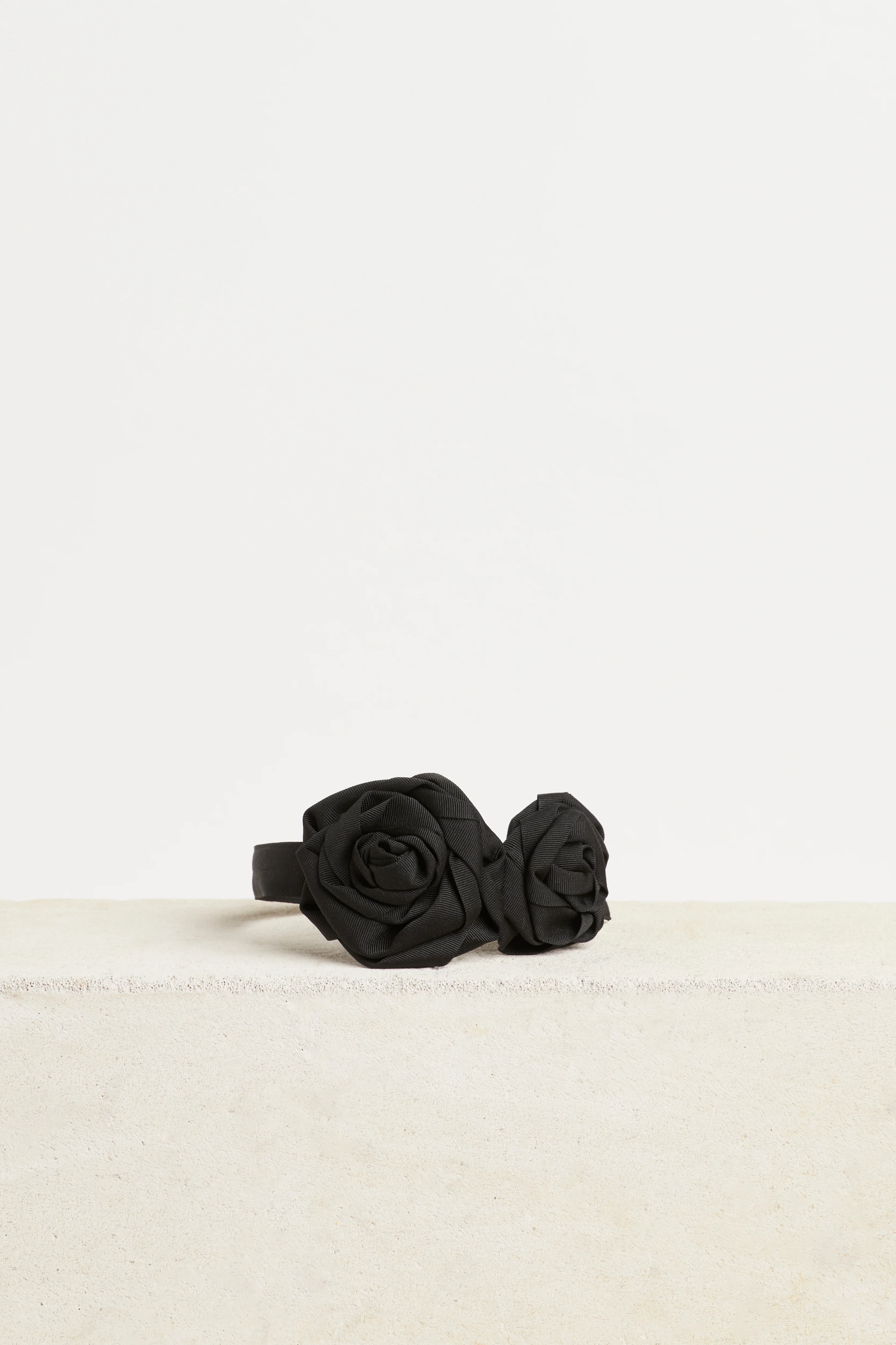 Jennifer Ouellette Rosa Headband - Black - Image 3