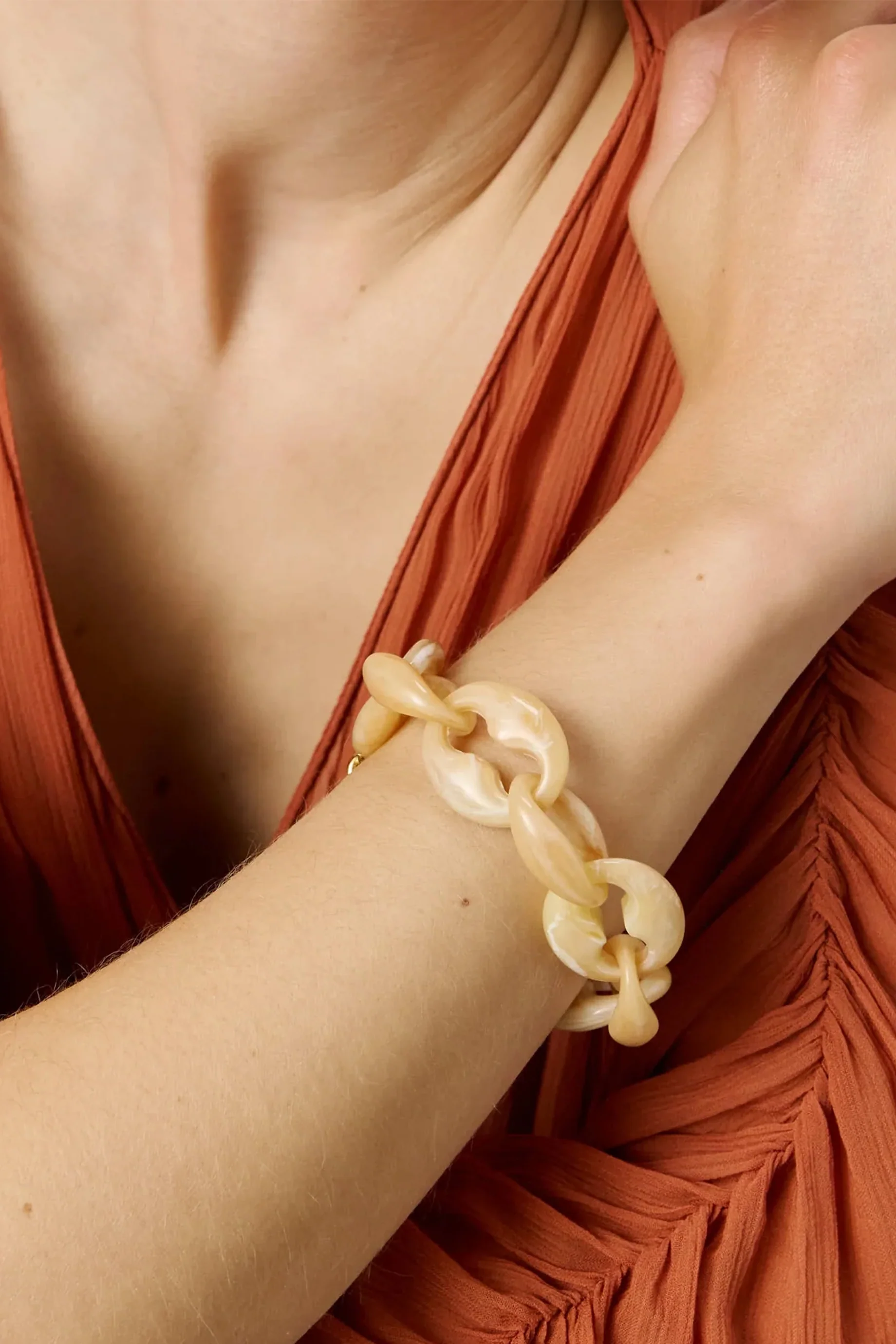 Vanessa Baroni Small Turtle Bracelet - Image 2