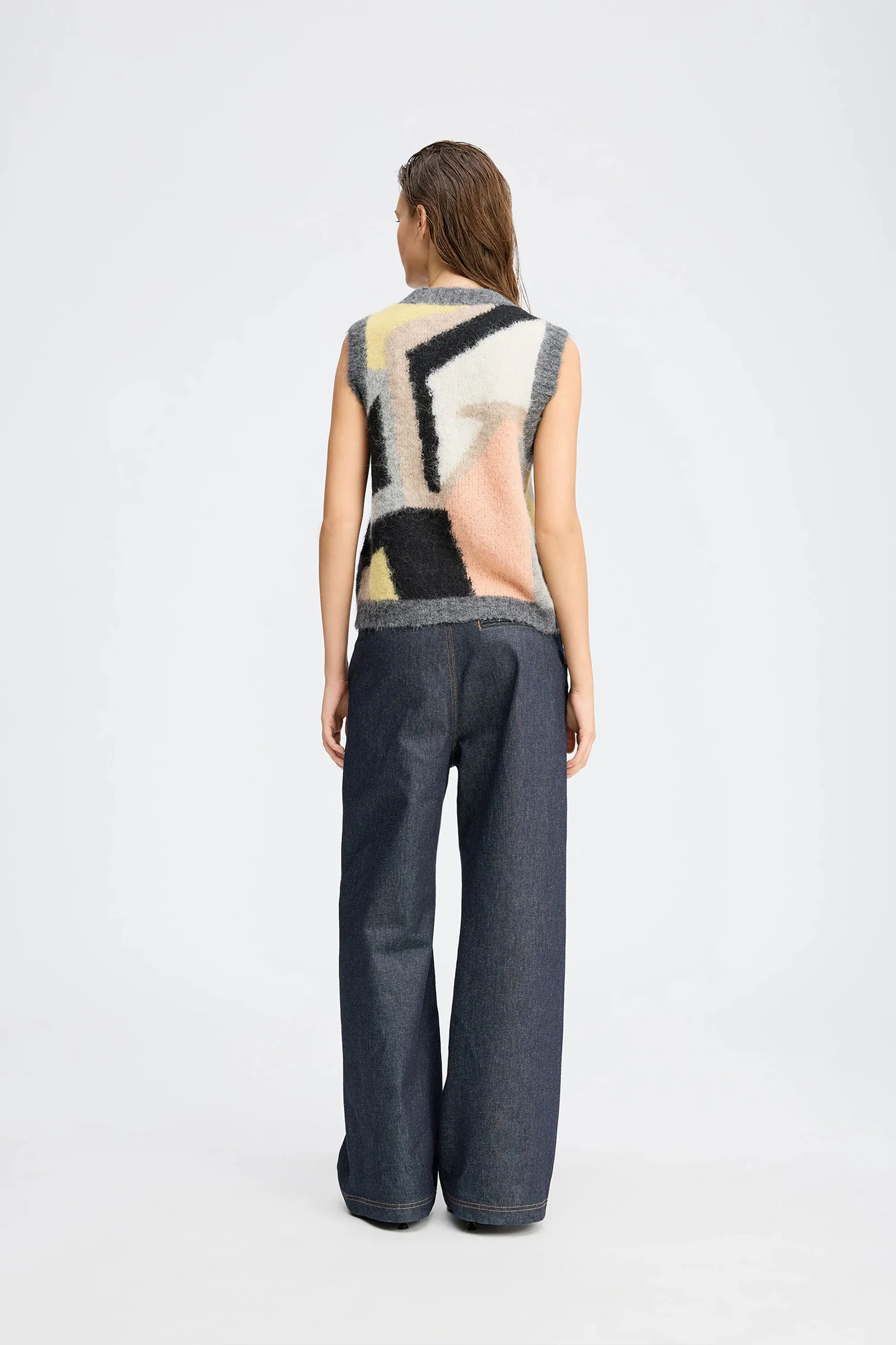 Munthe Rubble Vest - Grey - Image 7