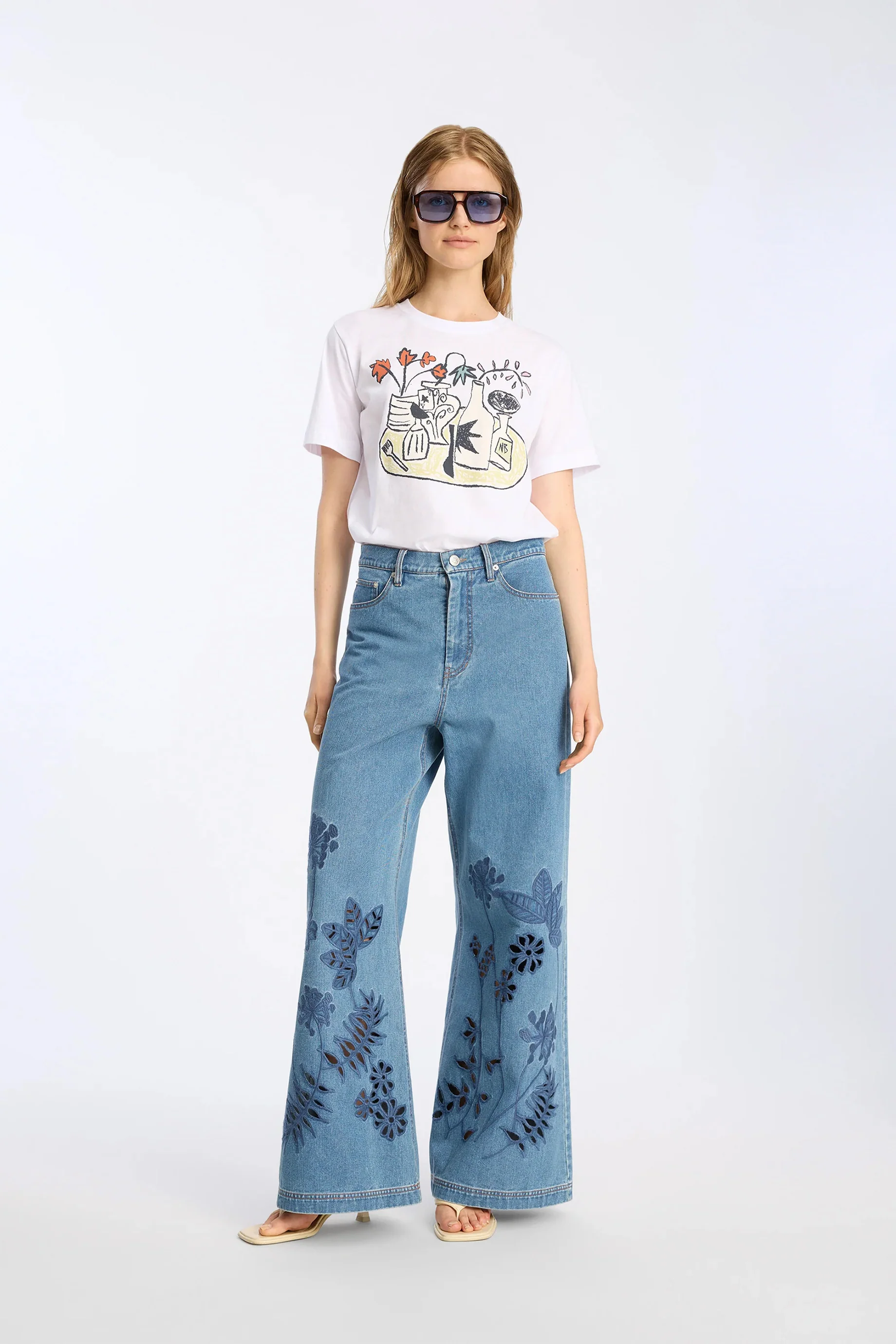 Munthe Ballon T-Shirt - White - Image 2