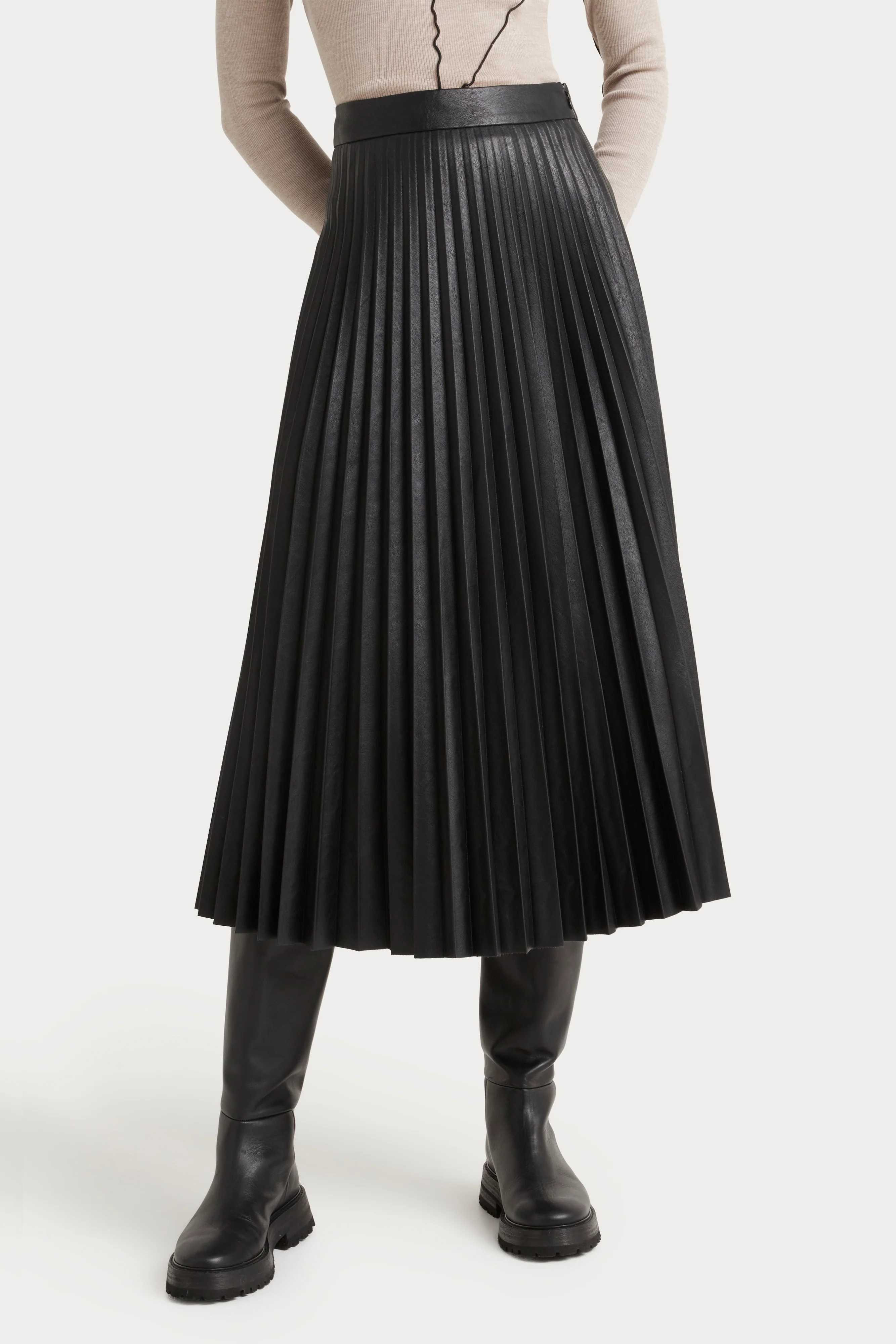 Husk Magik Skirt - Image 3