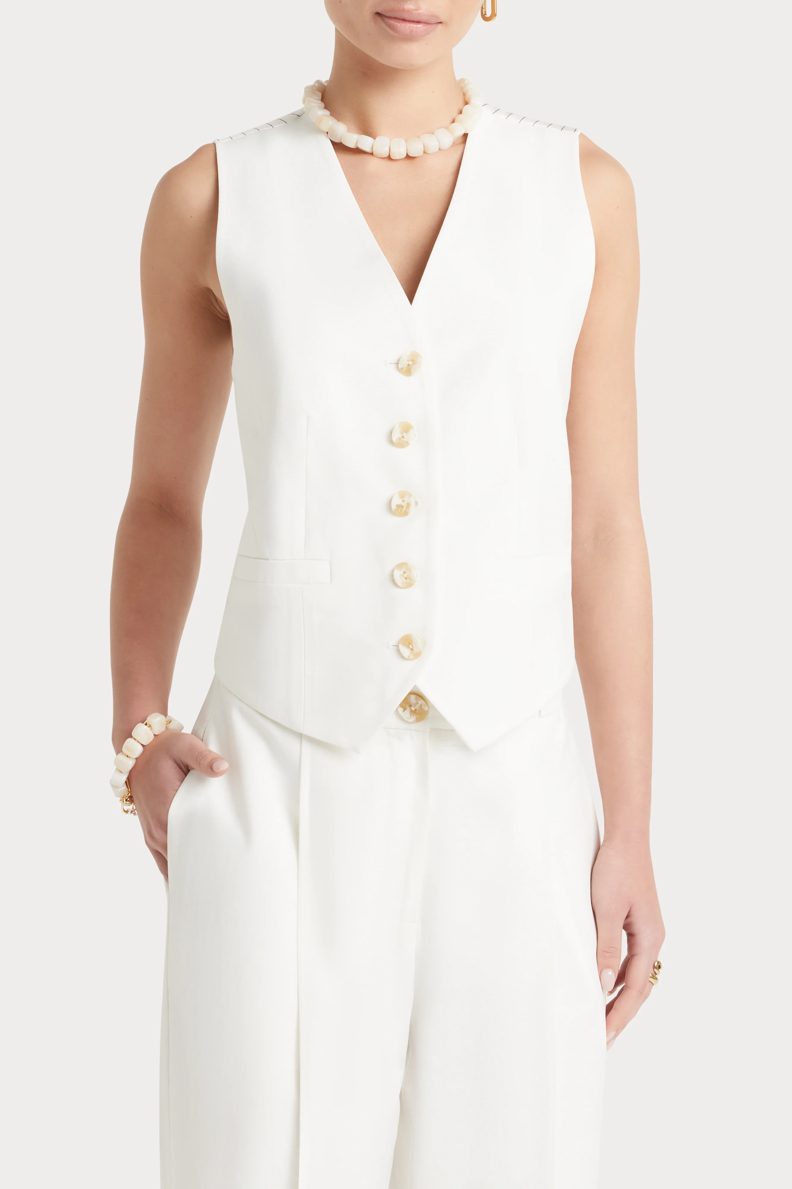 Husk Alba Vest - Image 4