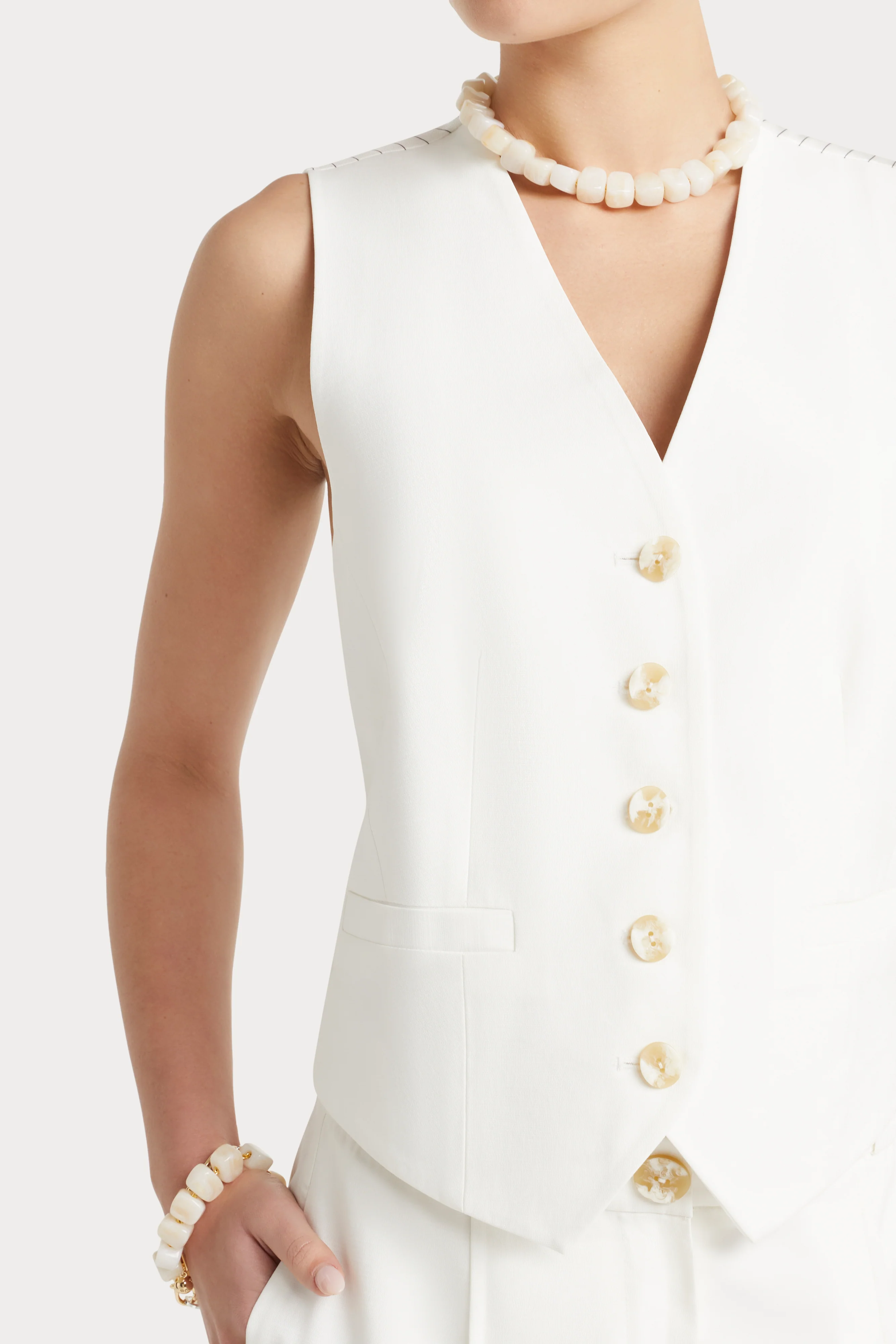 Husk Alba Vest - Image 5